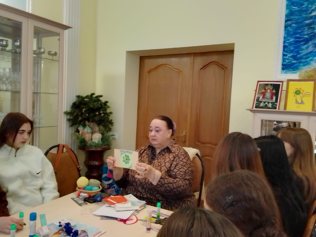 Девушки спб для встреч. Девушка для совместного времяпровождения. Взрослые женщины для встреч. Самарские девушки. Зрелая ищет молодого человека.